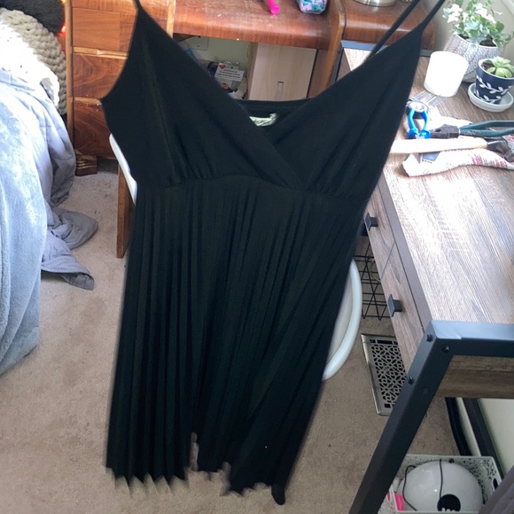 2/$20 Black Pleated Dress LBD - Picture 8 of 9